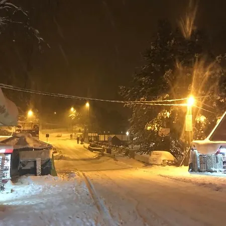 Дом отдыха Dmk Дивчибаре